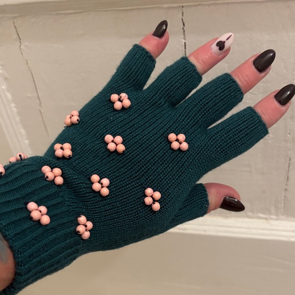 Lele Sadoughi Teal Knit Fingerless Gloves with Pink Accents - Picture 3 of 9